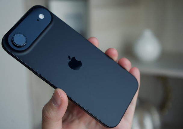 Advantages of choosing the iPhone Air series